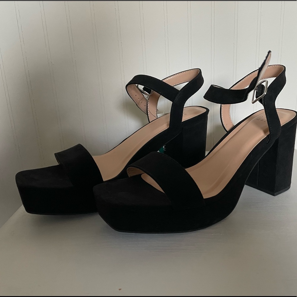 a new day Zoey black wedge sandals